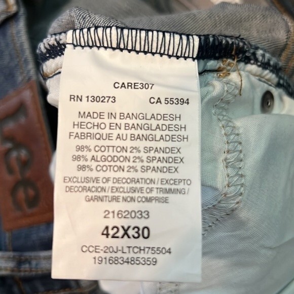 Lee Men's New Straight Taper Active Stretch Jeans Size 42X30 - Picture 6 of 6